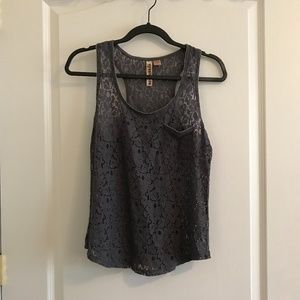 Eyeshadow grey lace tank top